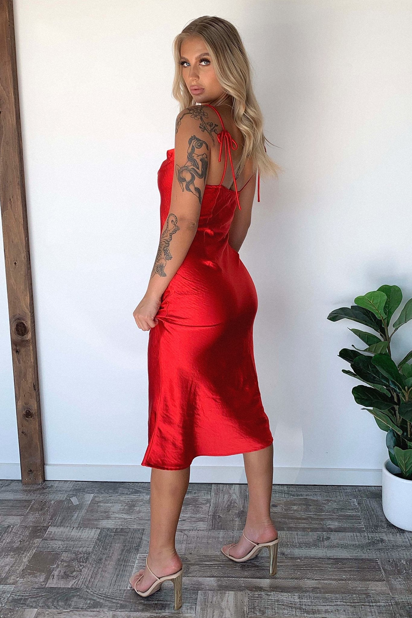 Shanae Dress - Red